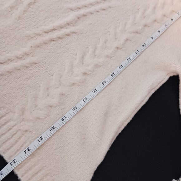 NEW Vintage America Size M Western Boho Cream Cowlneck Cream Sweater - Picture 11 of 11